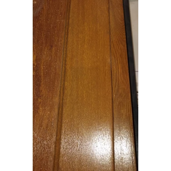 Remy A2– Aranytölgy – Bejárati ajtó – 138x208 – NYITHATÓ OLDALLAL -